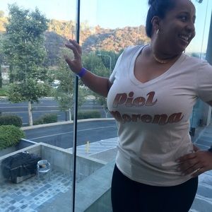 Original Design PIEL MORENA Spanish T-shirt Latina